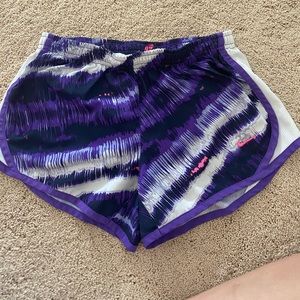 SOLD ON DIFFERENT APP